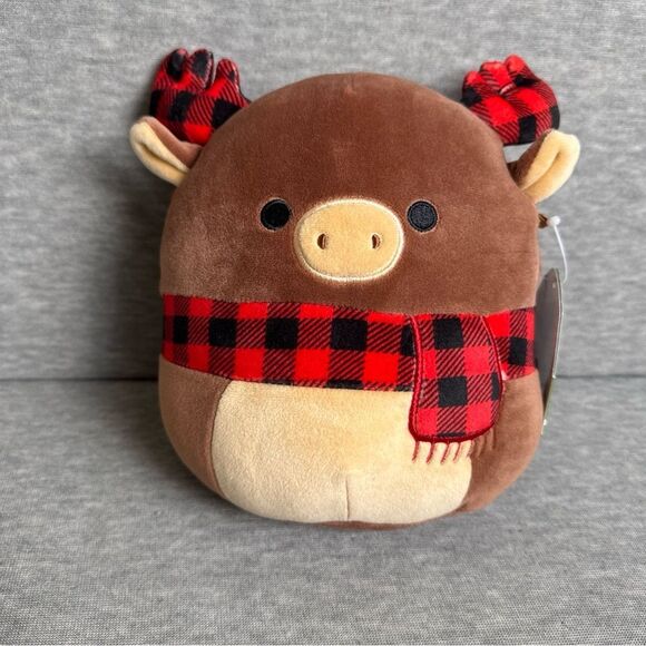 Alfred the Moose with Scarf Christmas Squishmallow 7.5” NWT - Picture 1 of 7